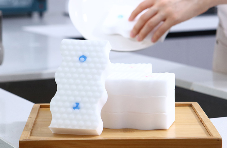 Pre-Loaded Detergent Magic Sponge Eraser
