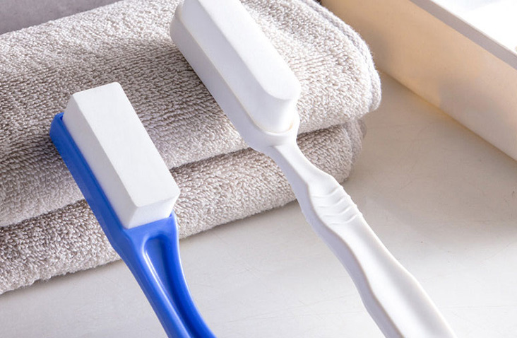 Travel Shoe Brush